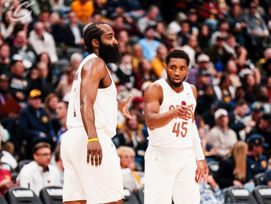 开云体育-魔术vs骑士前瞻：一场势均力敌的较量，狭路相逢勇者胜